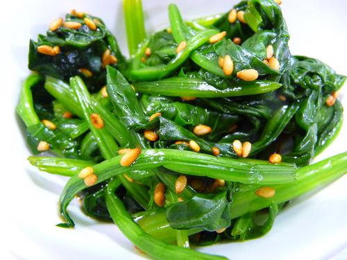 Korean-style spinach is delicious on toast.